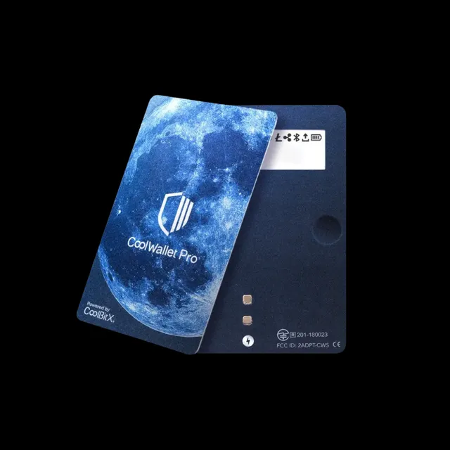 Апаратний криптогаманець CoolWallet Pro (Bluetooth, EAL6+) CWModelPro