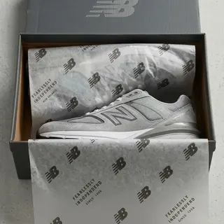 Пакувальний калькований папір New Balance (тишью) для взуття, 320×800 мм
